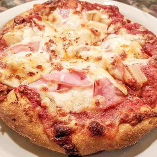 Canadian bacon and pineapple pizza.