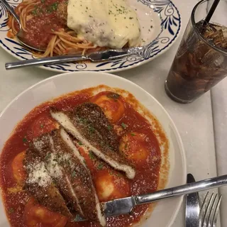 Raviolo Caprese