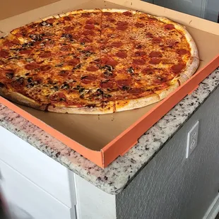 Godfather, pepperoni and mushroom