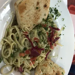 Pesto pasta