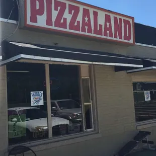 Pizza Land - A one of a kind attraction.