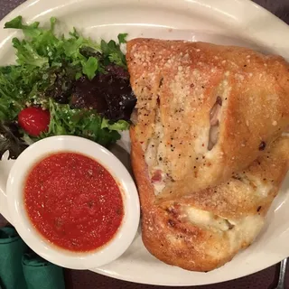 3 Little Pigs Calzone