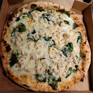 12" Eleonora (no mushrooms)