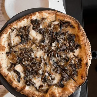 FUNGHI PIZZA
