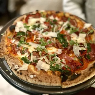 Vodka pizza - 5/5. Flavorful in every bite.