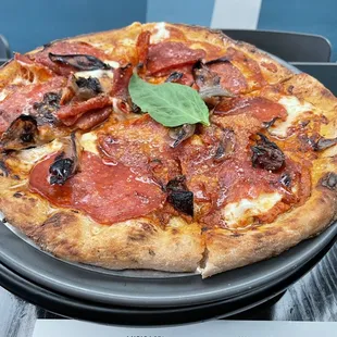 DIAVOLA fior di latte, spicy salami, charred shallot, nduja walnut romesco, honey Amazing slightly sweet and slightly spicy