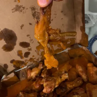 An amazingly gross wing! Yummy!