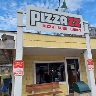 the front of the restaurant