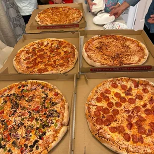 interior, pizza