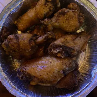 Dry wings sauce on the side
