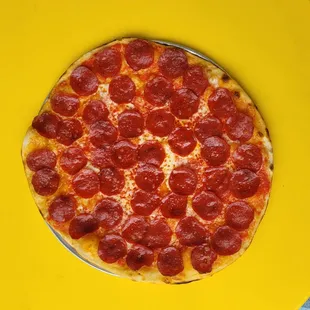 Pepperoni pizza
