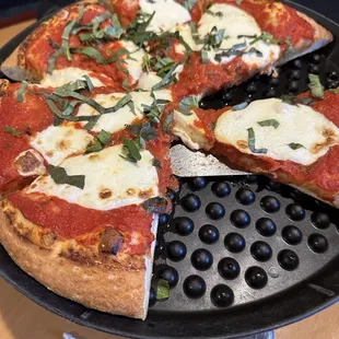 Margherita regular crust