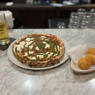 Burrata Con Pesto