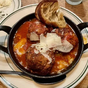 Neopolitan Meatballs in Sugo