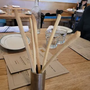 complimentary breadsticks