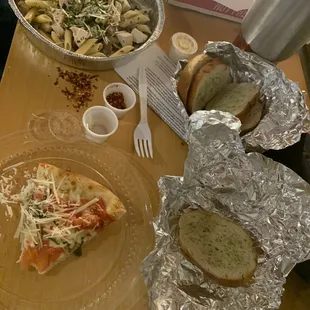 Mushroom penne with chicken, garlic bread and margarita pizza