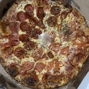14&quot; Pepperoni / 14&quot; Margherita
