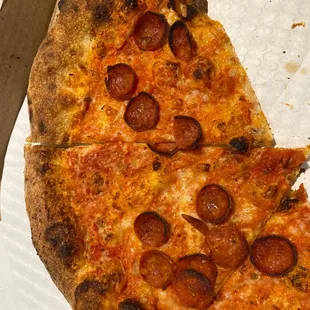 Pepperoni pizza