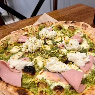 MORTADELLA PIZZA