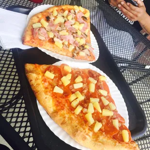 Pepperoni, bacon, and pineapple. Mines was the ham, mushroom, and pineapples. Delicious as usual!