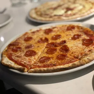 Diavola Pizza (Pepperoni) - delicious!!