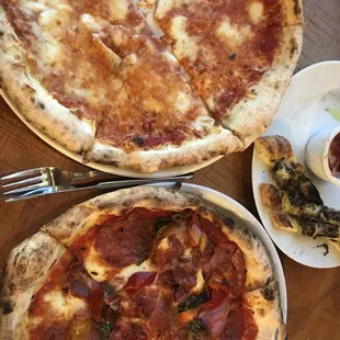 Cheese, black pesto breadsticks and diavolo