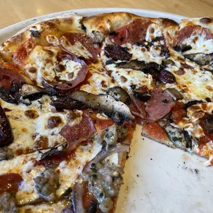 Atomica 12" Pizza  Macellaio 12" Pizza (Half&amp;half)