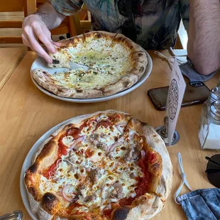 Quattro Formaggi 8" Pizza Macellaio 9" Pizza