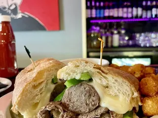 Frankie's Chicago Style