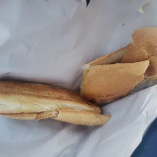 I am literally laughing my ass off. This is the Garlic Bread w/ Cheese. Lol you might as well call this a garlic bread grilled cheese....