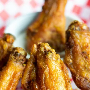 chicken wings and fried chicken, bbq chicken, bbq wings, chicken, chicken wings, fried chicken, poultry, food, fried chicken wings