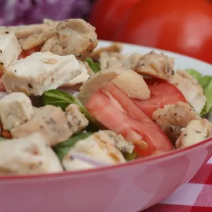 Garden Salad with a quarter pound of succulent fajita chicken