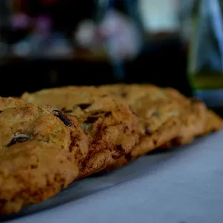 Chocolate Chip Cookie