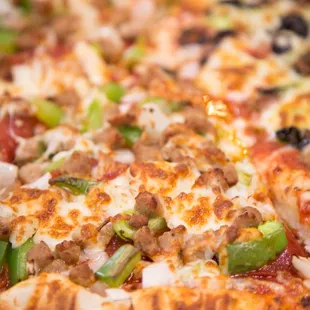 a close up of a pizza