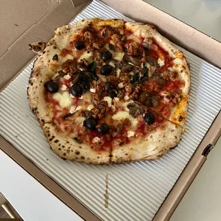 Salsiccia and Funghi