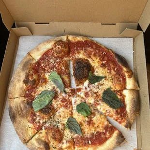 Plain cheese or as they say in NYC "regular pie."