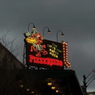 &quot;It&apos;s Rat Pizza&quot;