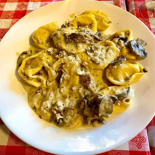 Tortellini Norcina