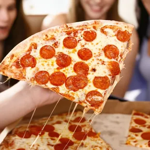 Pizzolis Pizzeria