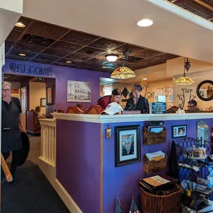 It&apos;s a cute place with more space than you think inside so bring your family and friends. Even if you have to wait, it&apos;s worth it!