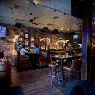 Awesome place to hang with friends.