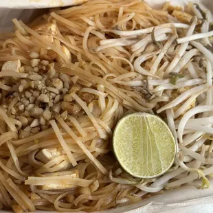 Pad thai