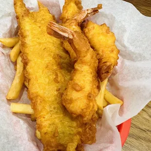 1 fish &amp; 4 prawn combo