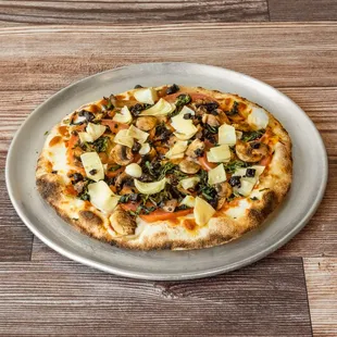 Artichokes, Fresh Tomatoes, Spinach, Mushrooms, Dried Cured Black Olives