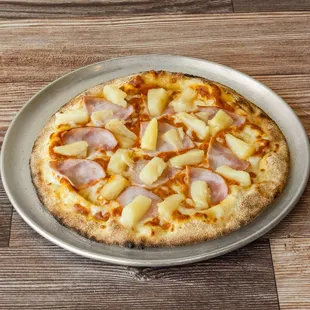 Canadian Ham, Pineapple, Fire Roasted Tomato Sauce