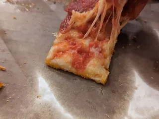 Massey's Pizza - Gahanna