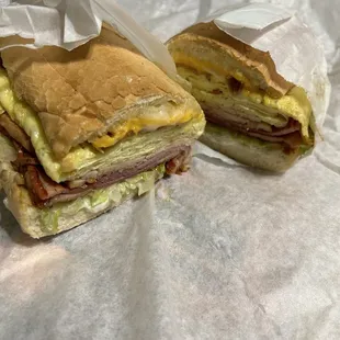 PK&apos;s PK Sandwich Breakfast