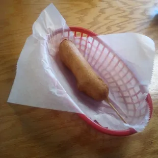 Best hot dogs around, just 30 seconds from the Wright Brothers memorial bridge, in harbinger North Carolina
