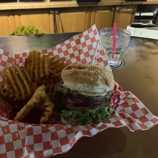 Hamburger with Waffle Fries