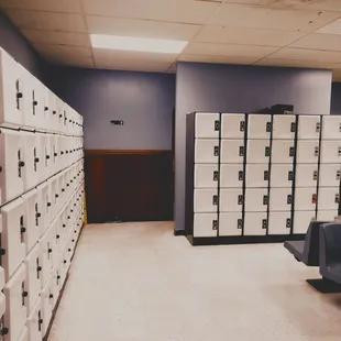 ball lockers